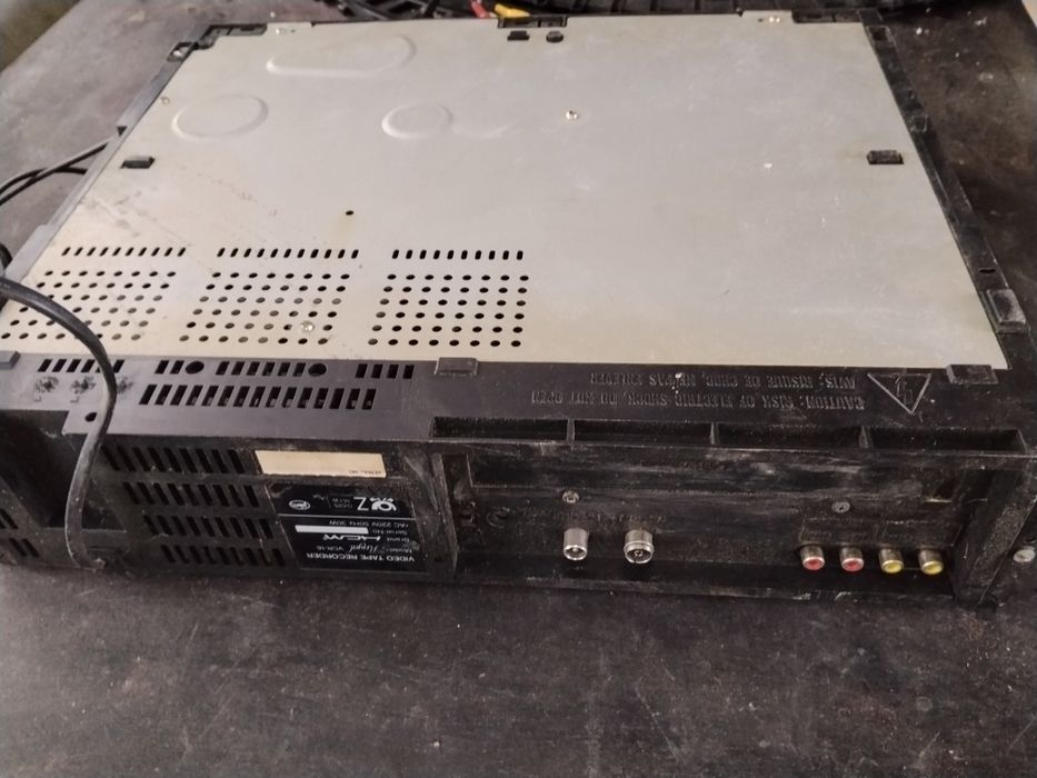 Фірмений паншет та інше в гарному стані