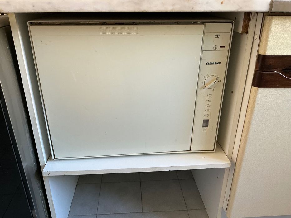 Máquina de lavar a louça