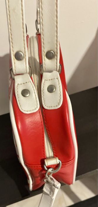 Mala Gola/Mango vermelho vivo em boas condições