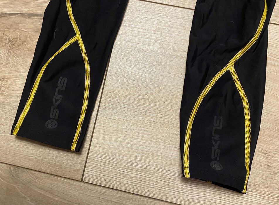 Компрессионные штаны тайтсы Skins