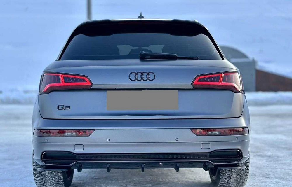 Audi Q5 2.0, 2019