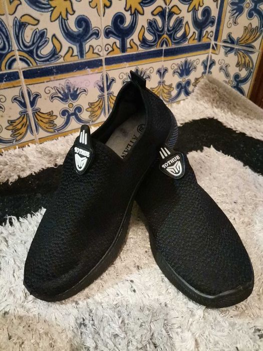Sapatos Confortáveis Homem Cor Preta Nr.39