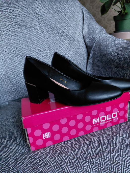 Жіночі туфлі 39 розмір