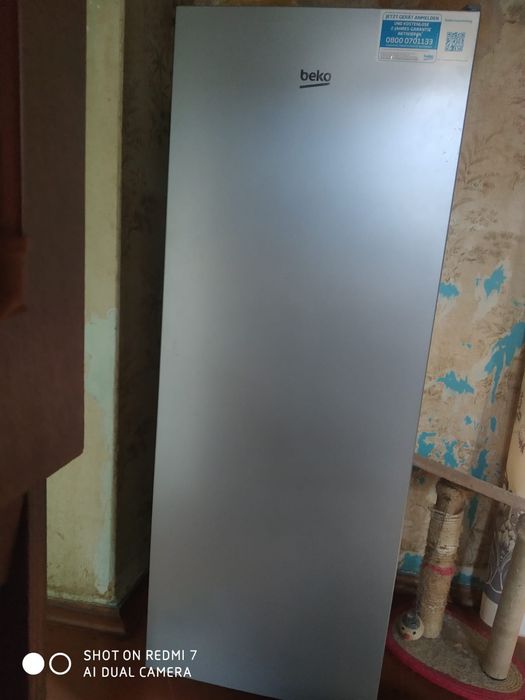 Морозильна камера Beko RFNM200E20S