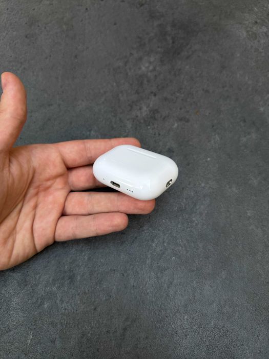 AirPods Pro 3 — навушники ANC, Bluetooth, зарядний кейс
