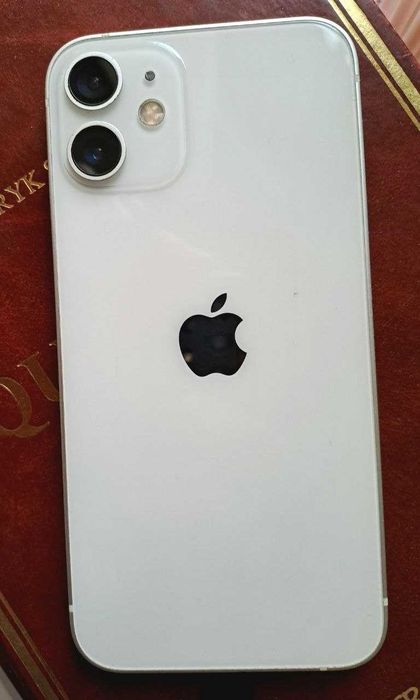 iPhone 12 mini, biały, stan bardzo dobry