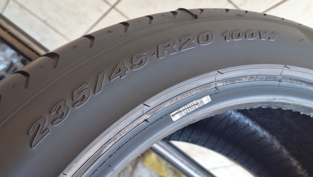 1x 235/45R20 Pirelli PZero TM 7,56mm 100W 2023r JAK NOWA 300zł/szt