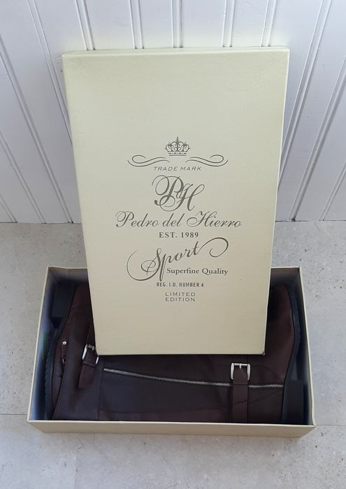 Botas rasas pele castanho cano alto, Pedro del Hierro