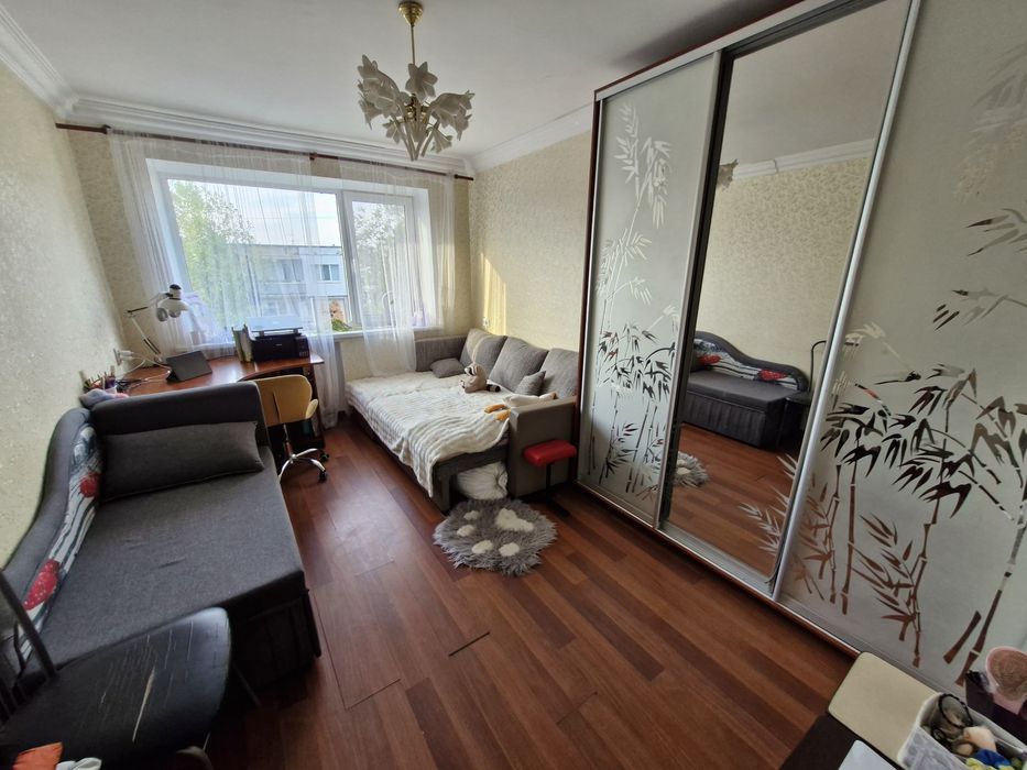 Продам 2к квартиру. Р-н Косиора