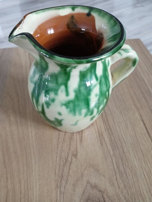 Dzbanek ceramiczny