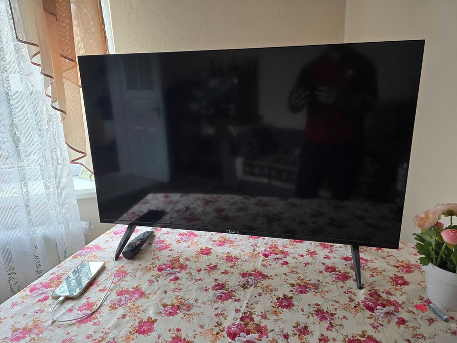 Телевізор Tesla 43" 43E635BFS