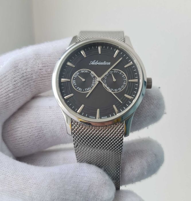 Чоловічий годинник Adriatica 1100.706.1 Swiss made