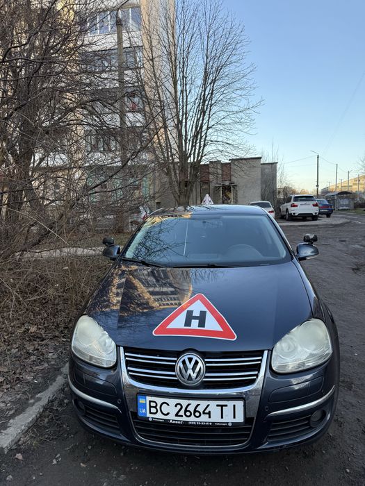 Автоінструктор Львів Автомат приватні уроки водіння