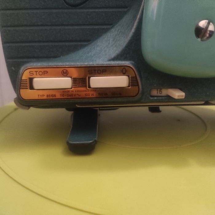 Projektor Ania Meopta AM8