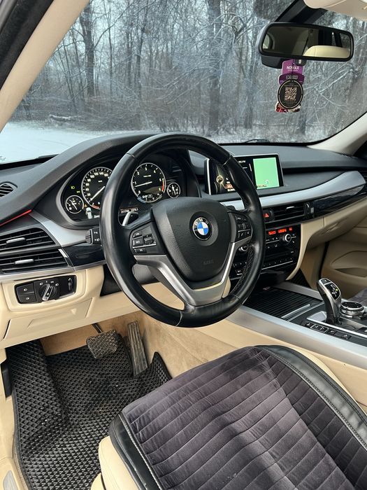 Bmw X5 f15 3.0d M pack под ремонт