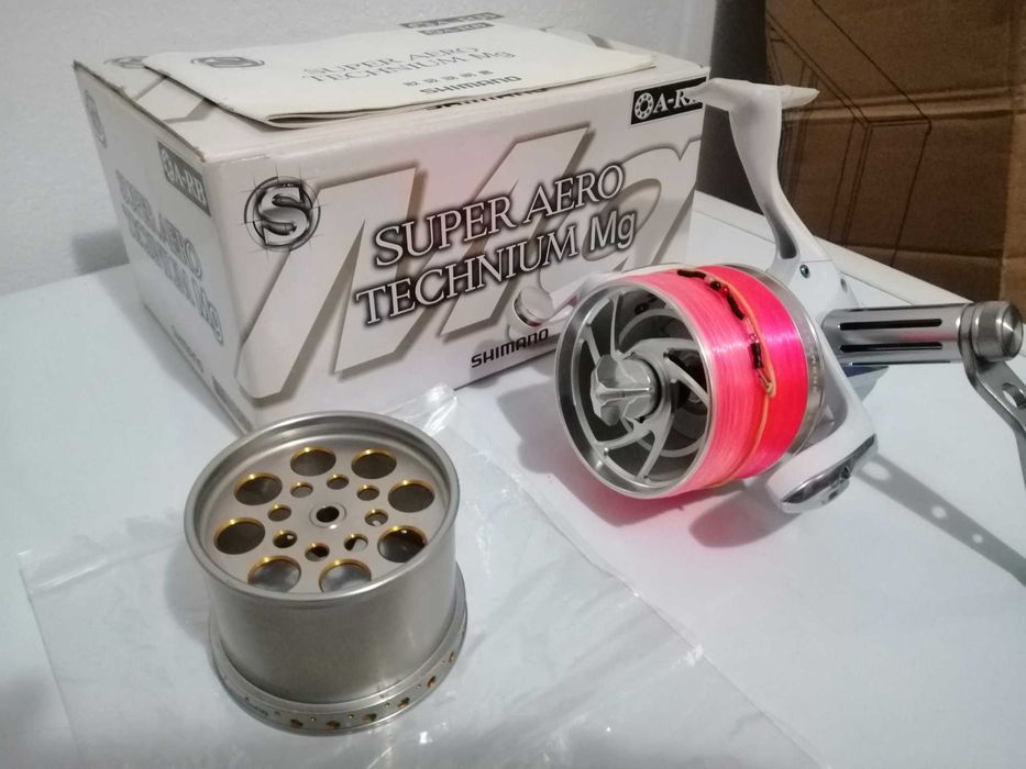 Carreto shimano super aero technium mg