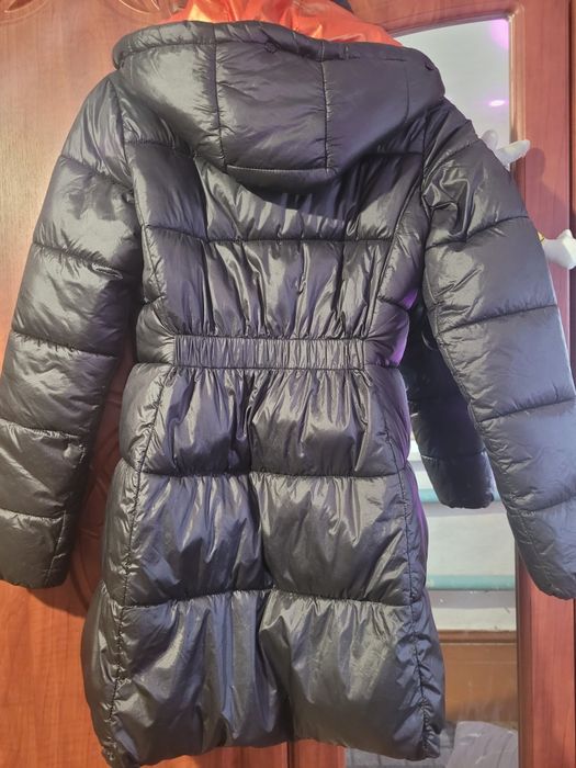 Продам курточку зімня.