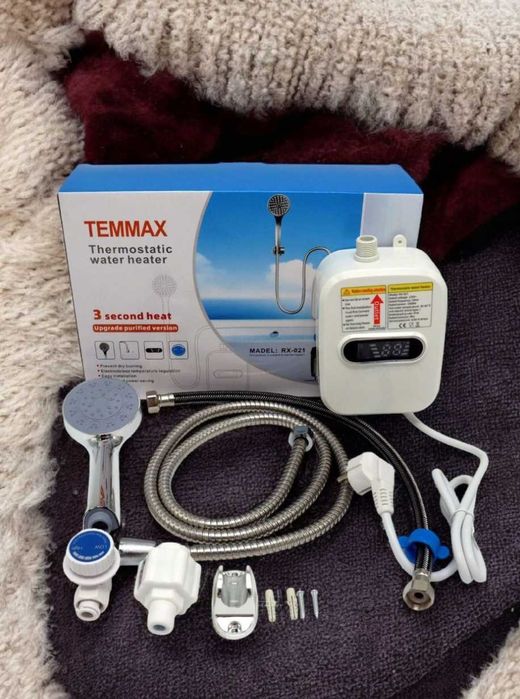 Нагрівач для душу з екраном проточник нагрівач води у ванну