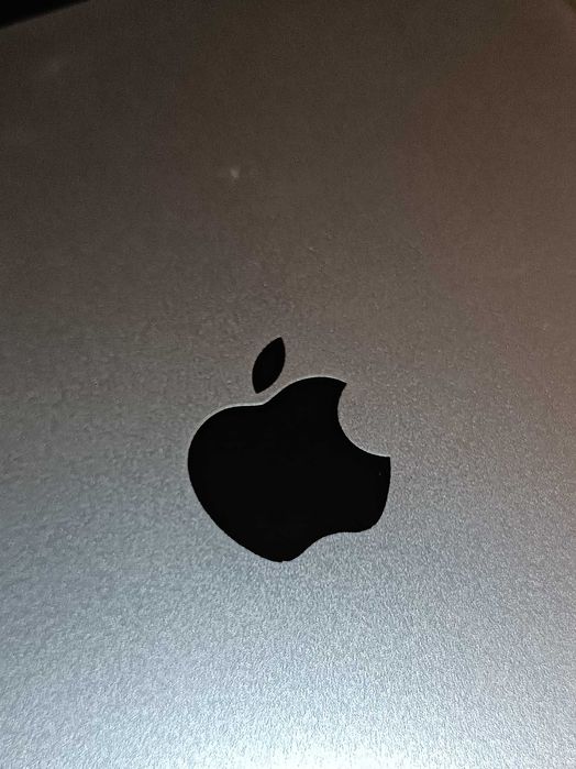 iPad Air usado sem marcas de uso, bloqueado