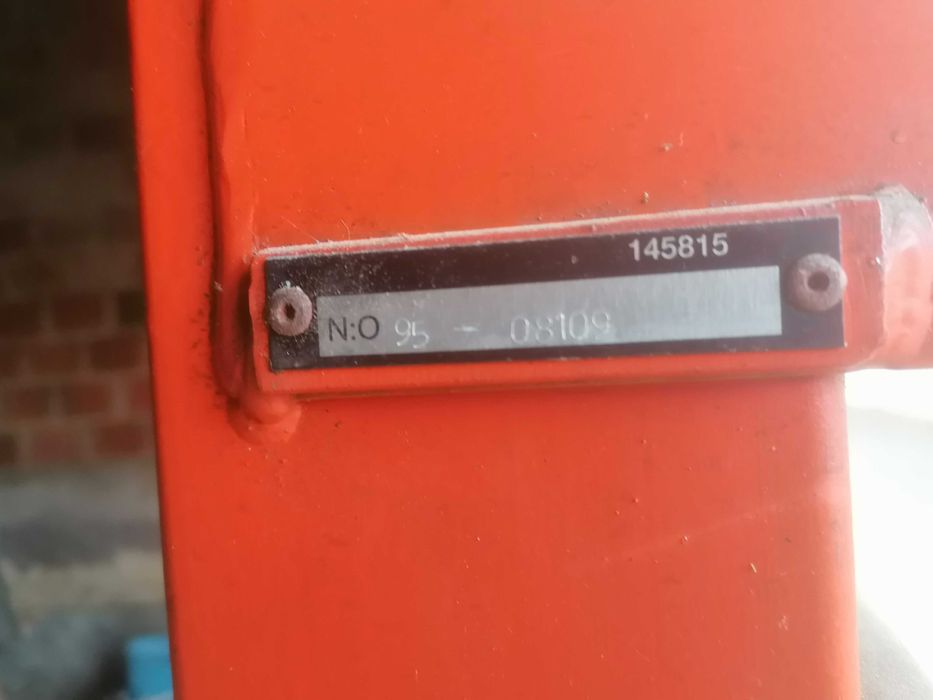 Empinhador/Porta Paletes elétrico com elevação