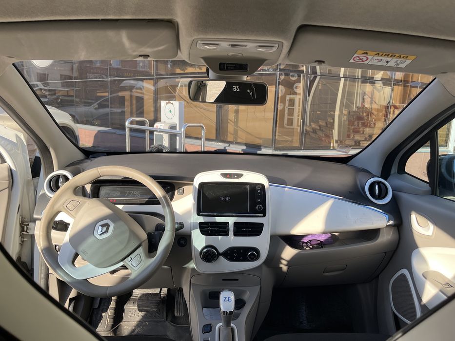 Продам Рено Зоє 2015 р 24 кв