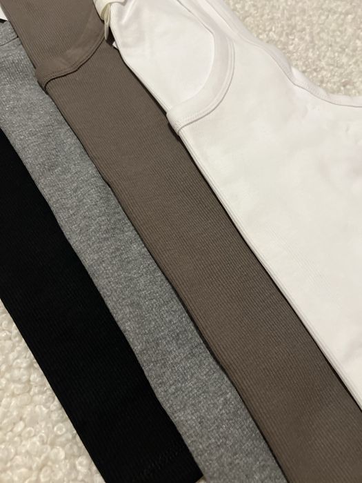 Базова майка в рубчик від H&M нова модель базовий топ h&m