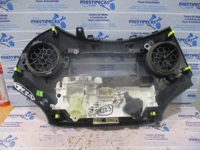 Comando chauffage / sofagem TOYOTA Yaris (_P1_)