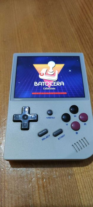 Consola Retrogaming ANBERNIC RG35XX + cartão 200Gb + 6600 jogos