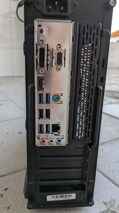 Desktop RYZEN 5  2400G