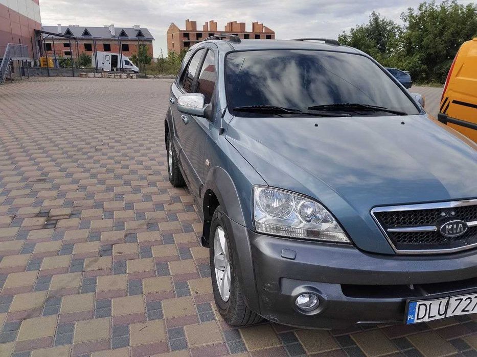 авто кіа соренто