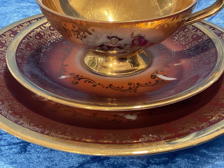 Chavena chá porcelana anúncios abaixo