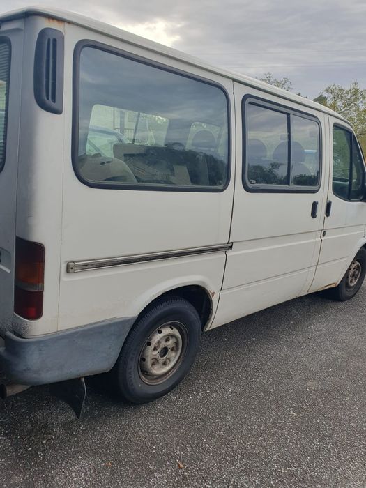 Ford transit 9 lugares