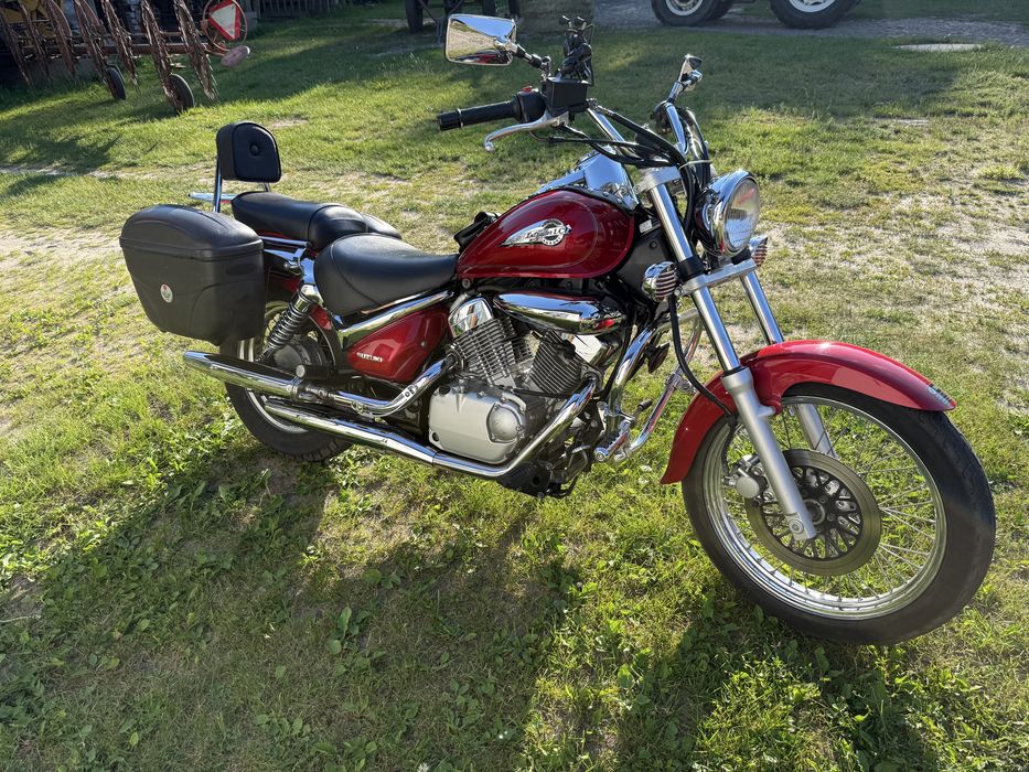 Suzuki Intruder 125