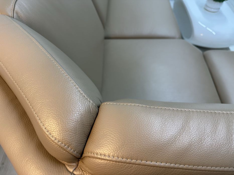 Шкіряний кутовий диван з Європи