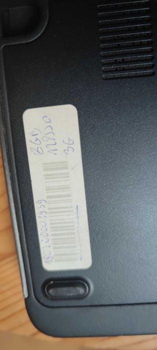 Laptop Dell mały i lekki
