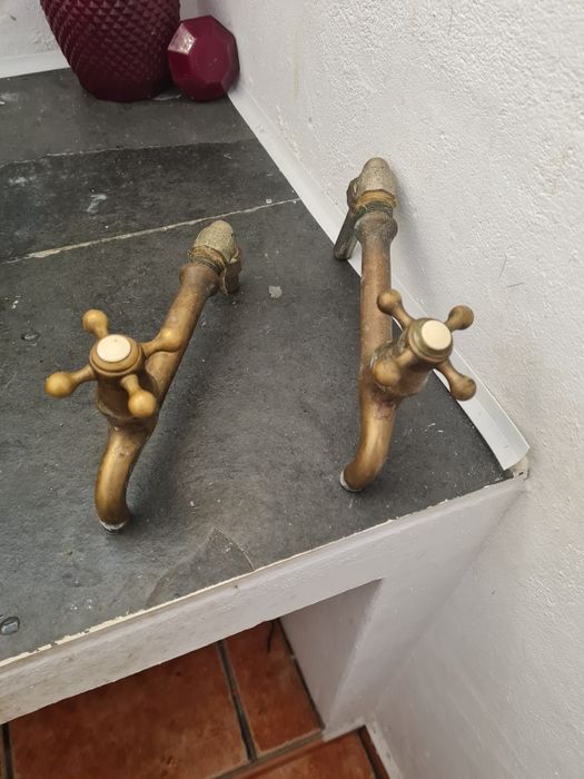 Lavatório em latão/cobre