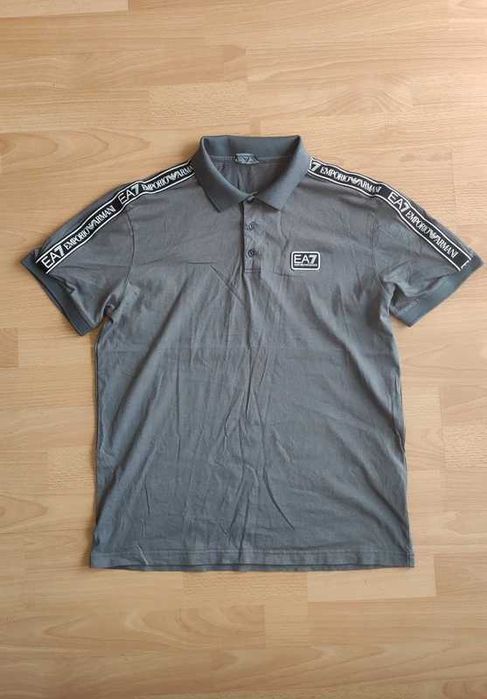 Armani EA7 – Szara koszulka polo z lampasami