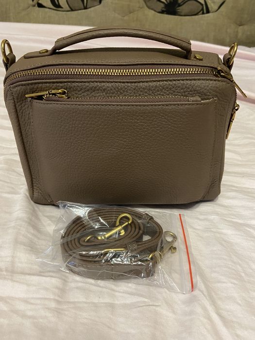 Сумка жіноча шкіряна