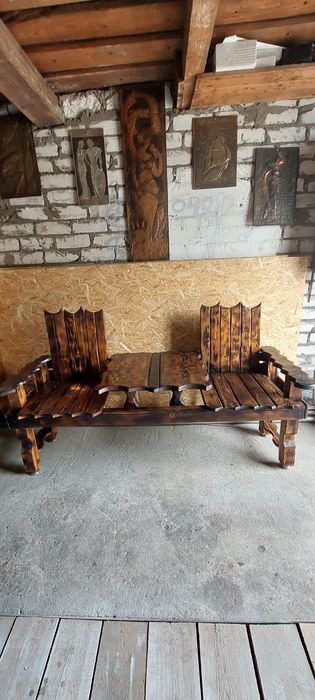 Деревянная лавка