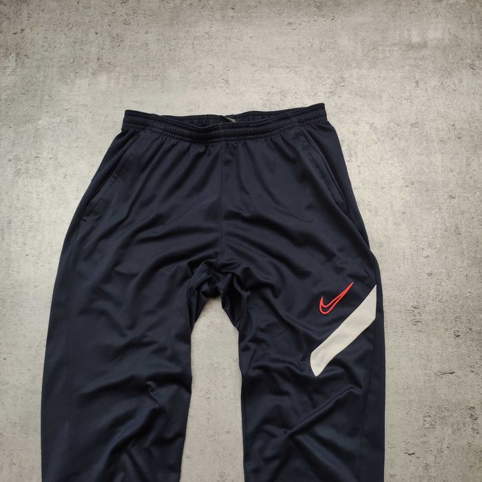 MĘSKIE Spodnie Dresowe Śliskie Granat Slim Footbal Trening Nike DriFit