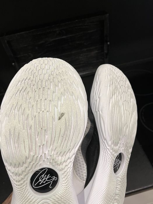 Undrer Armour Curry 11 Bruce Lee Wind