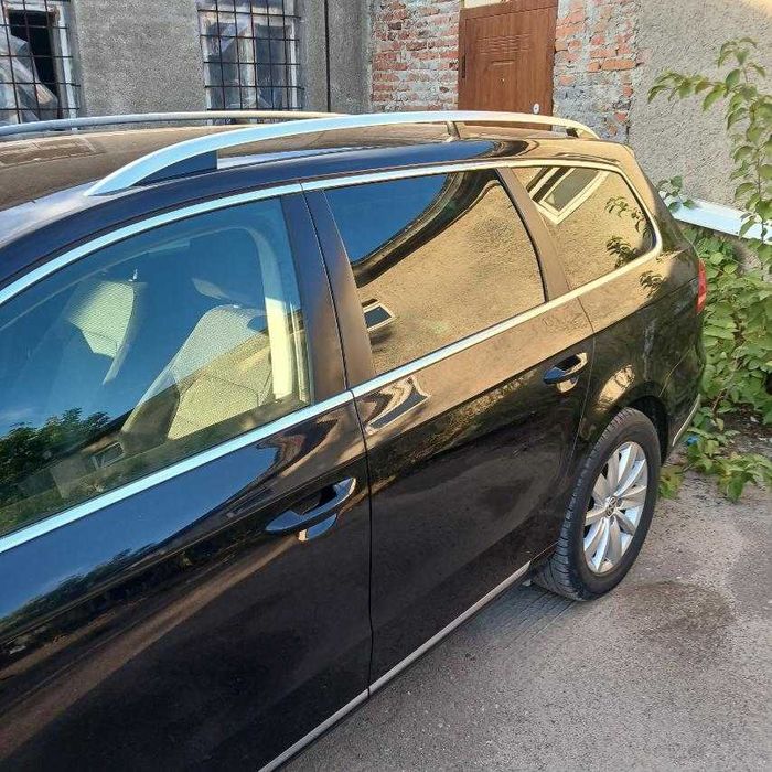 Volkswagen Passat 2011 VIN WVWZZZ3CZCE056131 фото оголошення 2 з 19