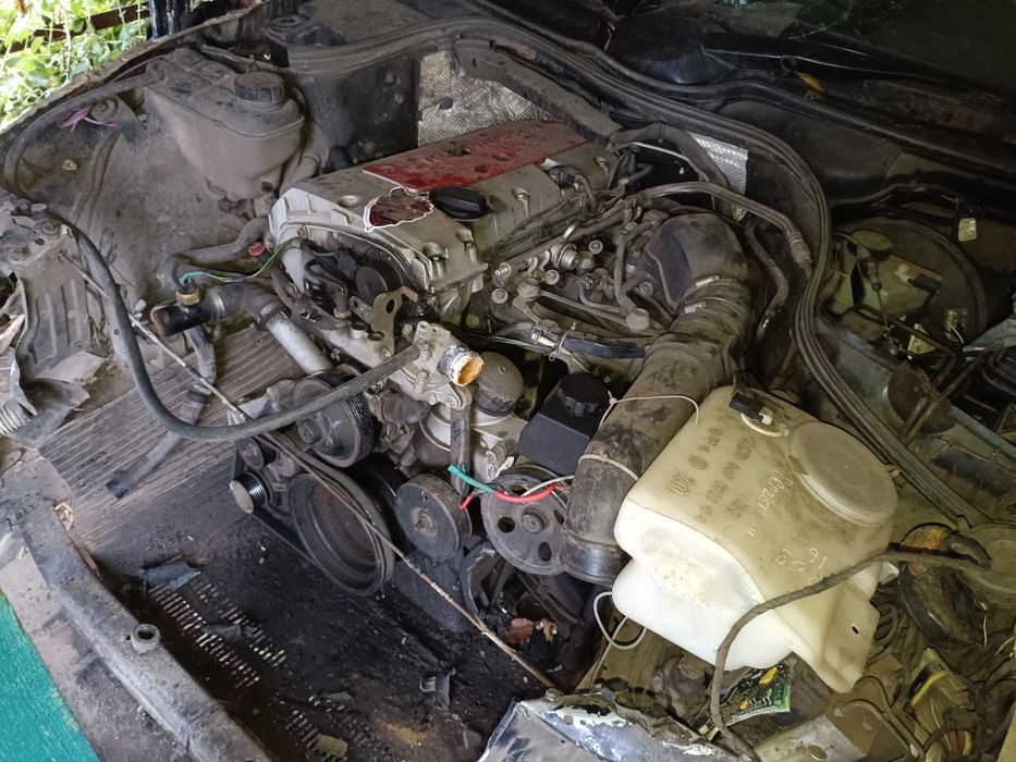 Продам Мерседес clk 200 под восстановление или разборку