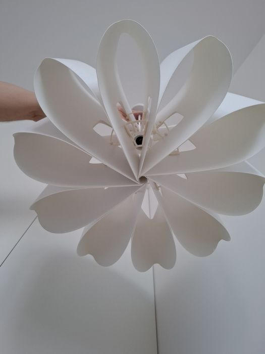 Lampa wisząca biała