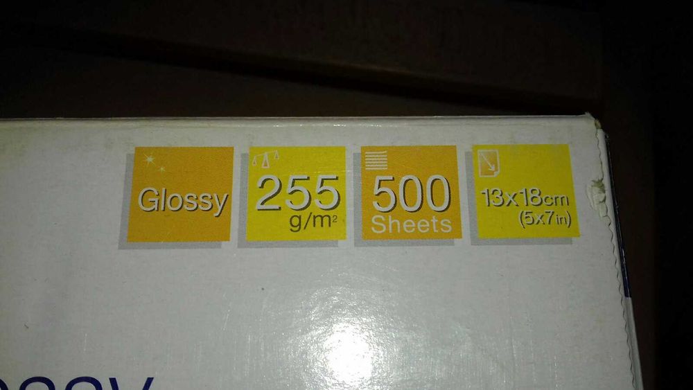 Фотобумага Бумага Epson новая распечатаная 13х18