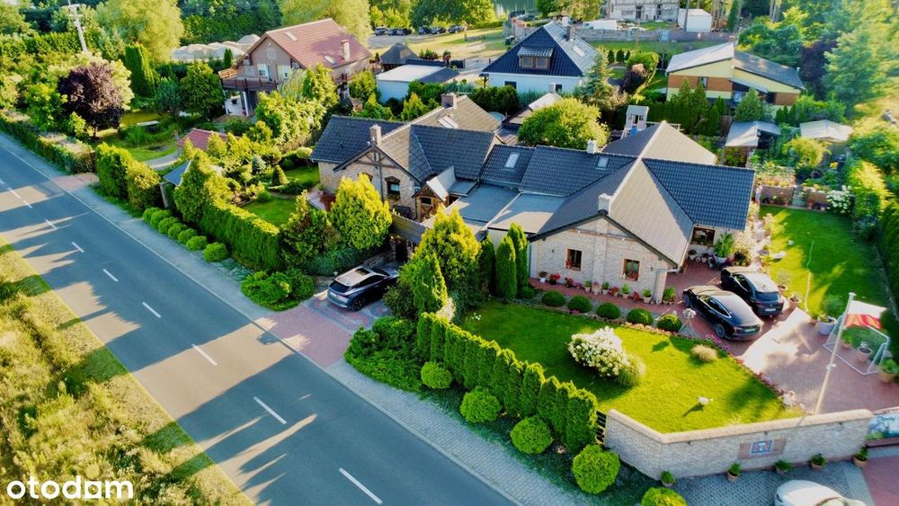Dom – Łąkie - Więcej
