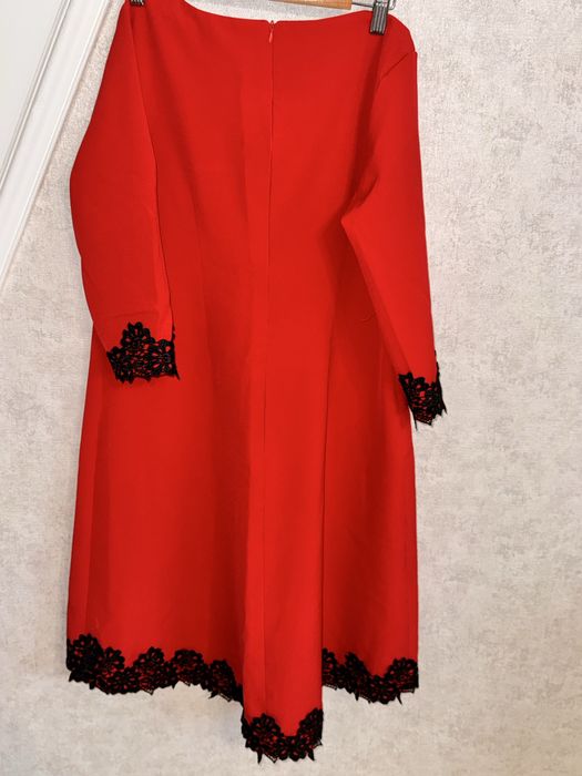 Плаття трапецією