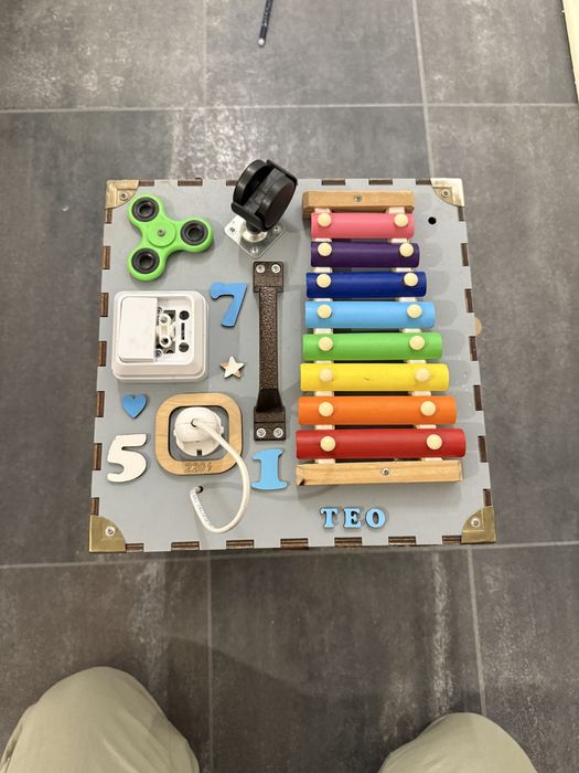 Бізіборд бізікуб 30х30х30 см