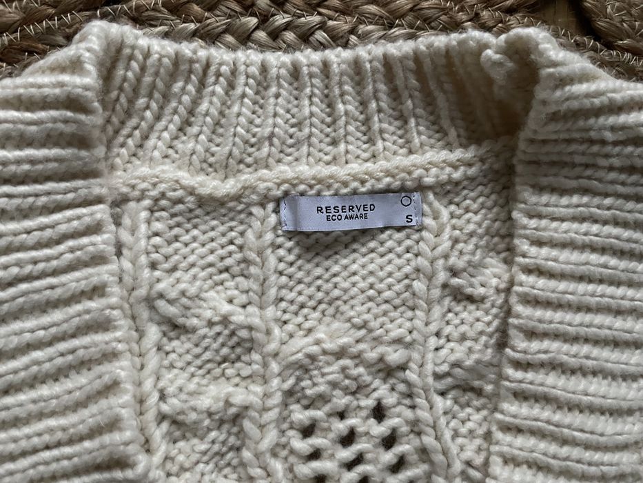 Nowy kardigan sweter