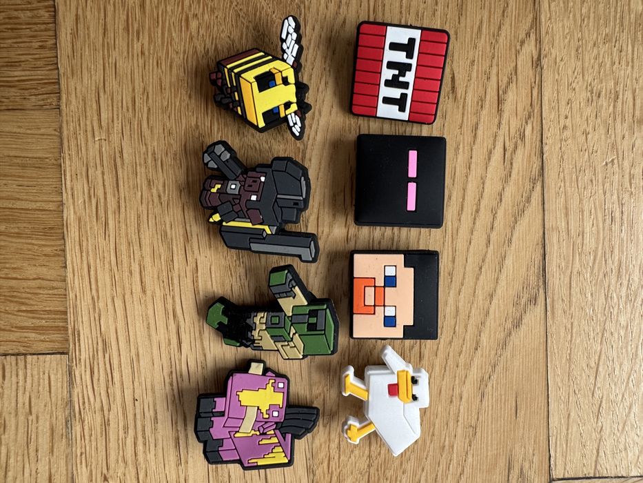 Crocs Minecraft przypinki 8 sztuk